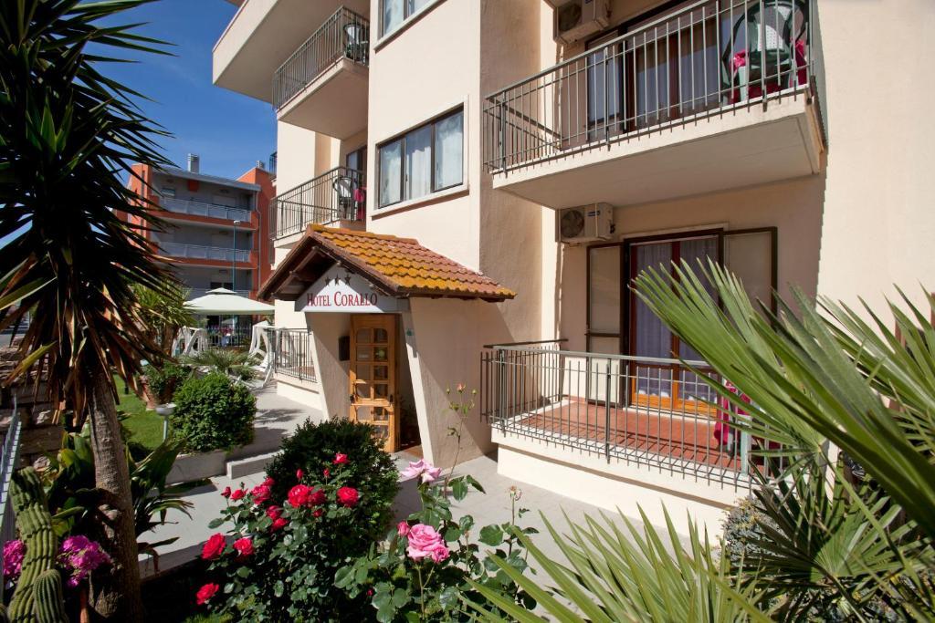 Hotel Corallo Albinia Exterior photo